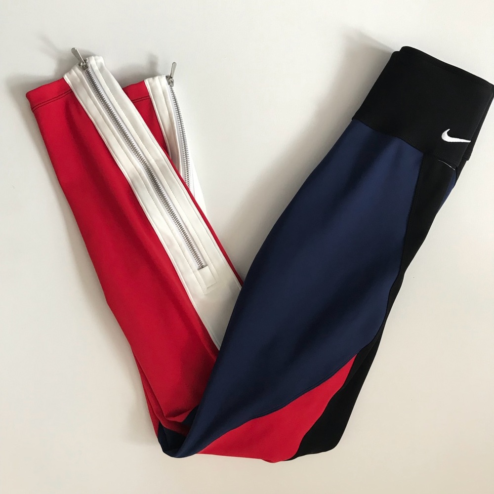 Nike Made in Italy Red White and Blue Legging - Picture 1 of 8